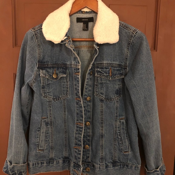 denim jacket white fur